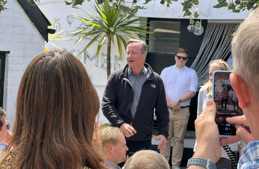 David Cameron meets members